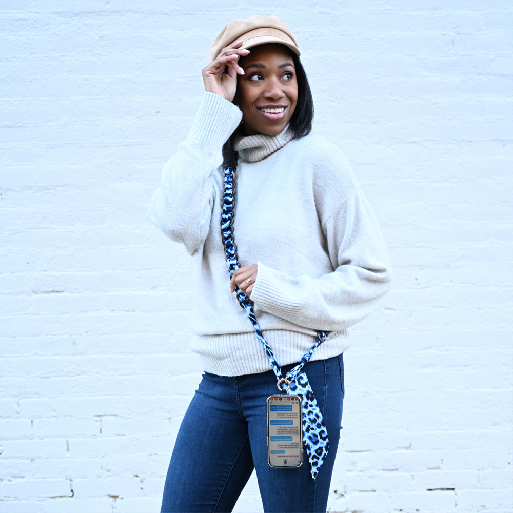 Clip & Go Crossbody Coconut Scarf