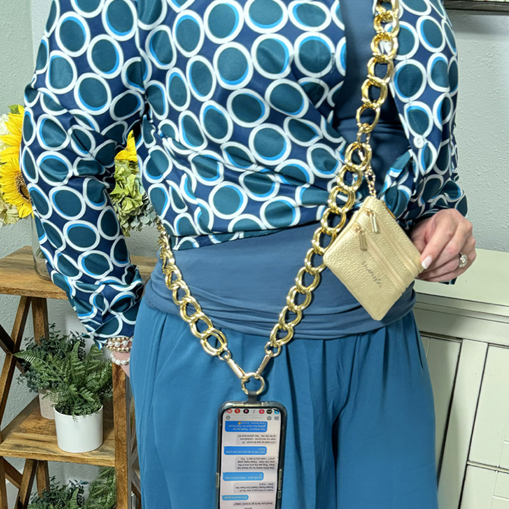 Clip & Go Double Link Chain w/Pouch – SaveTheGirls