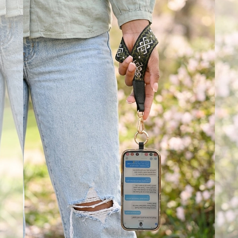 Clip & Go Strap w/RFID Pouch Starburst Pattern – SaveTheGirls